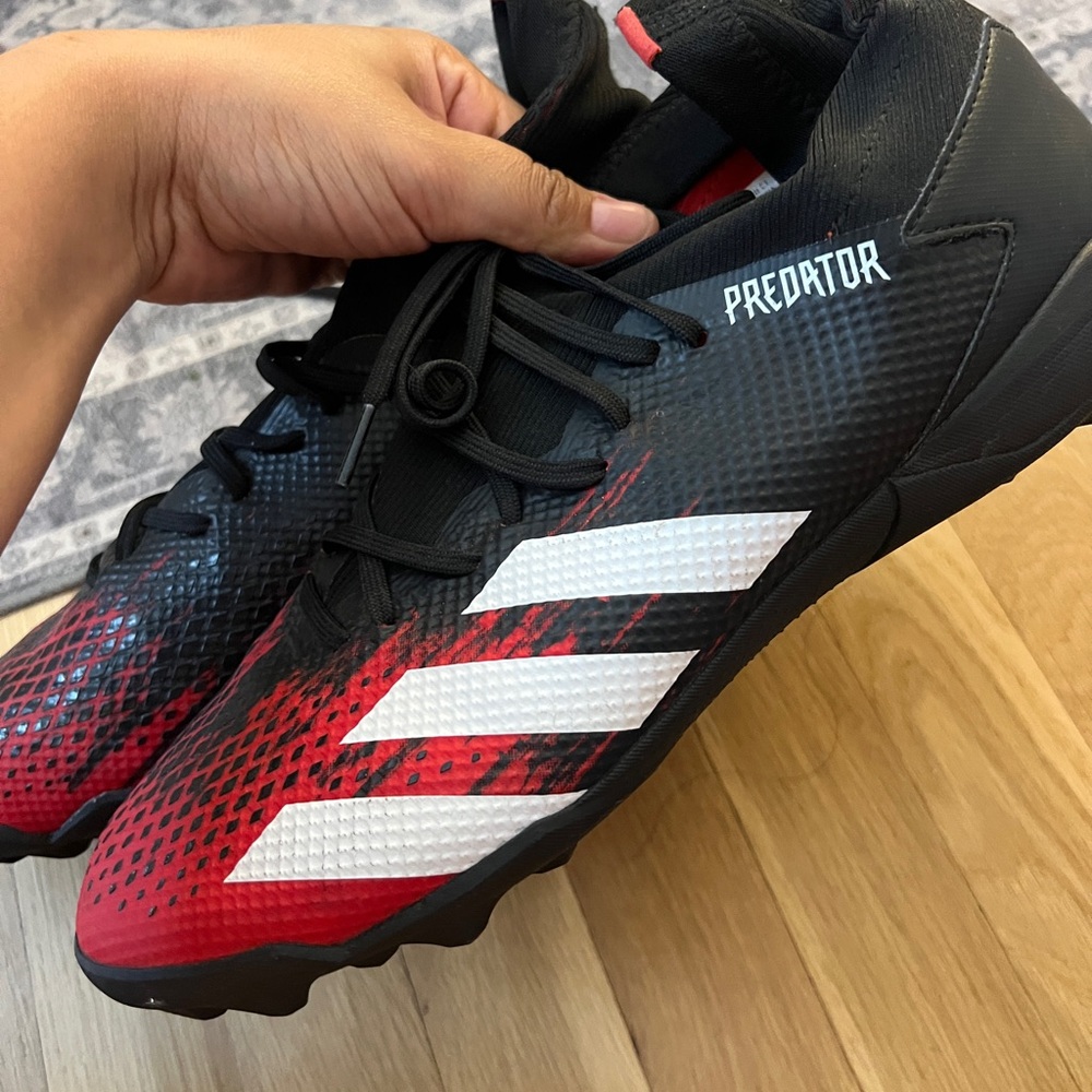 Adidas Predator soccer Shoes - Black and Red